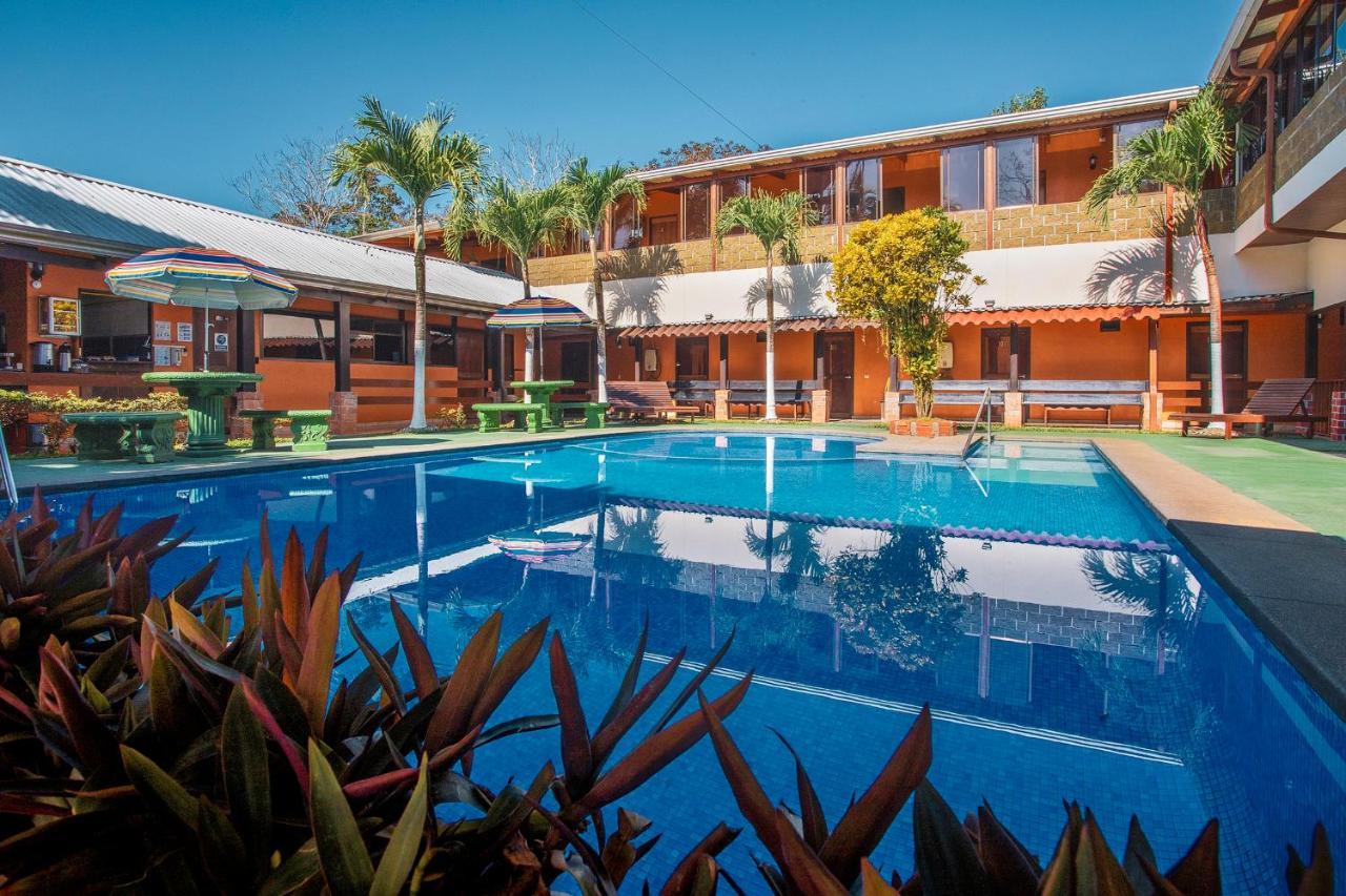 Hotel La Hacienda Quesada  Eksteriør bilde