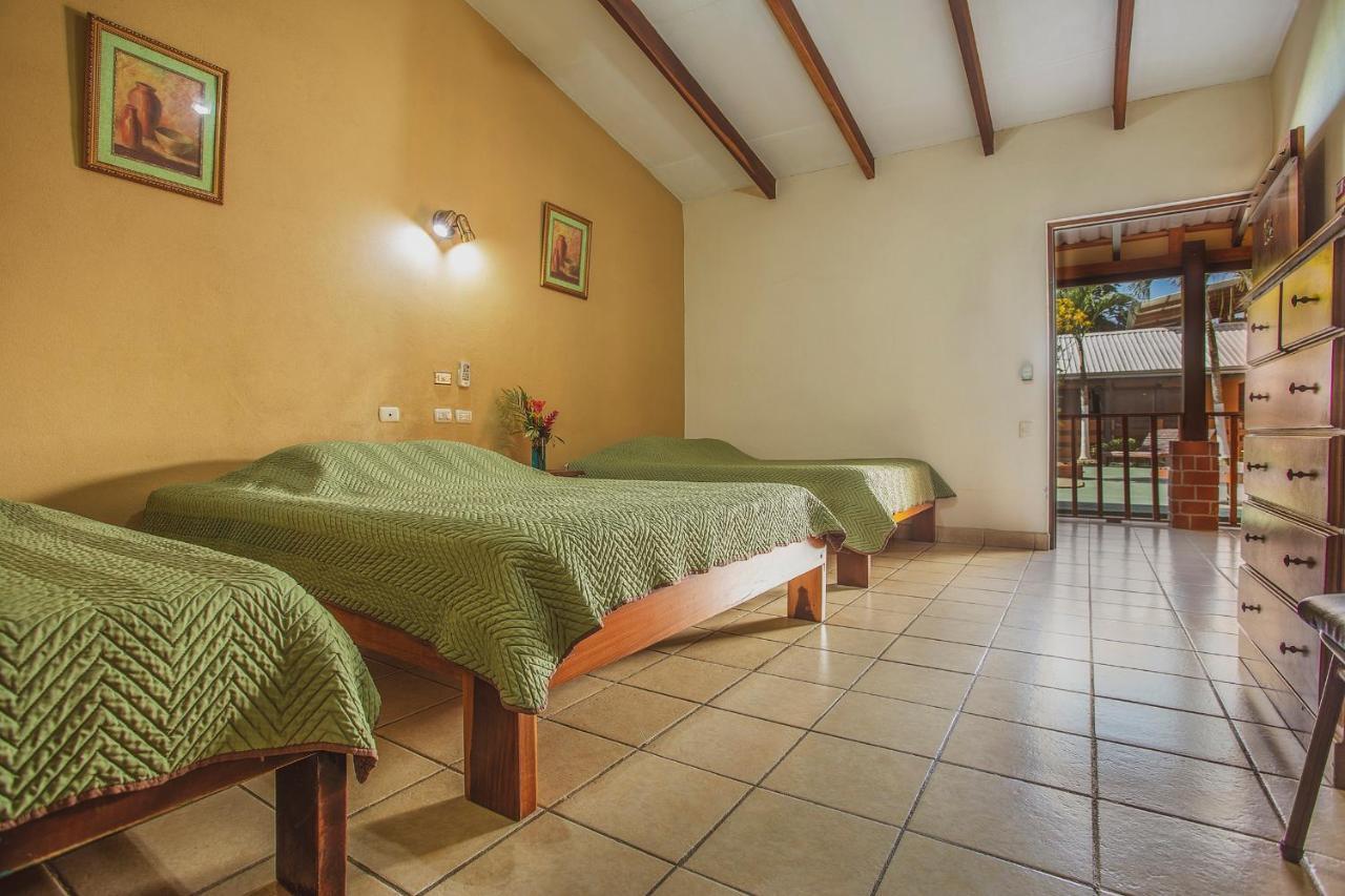 Hotel La Hacienda Quesada  Eksteriør bilde