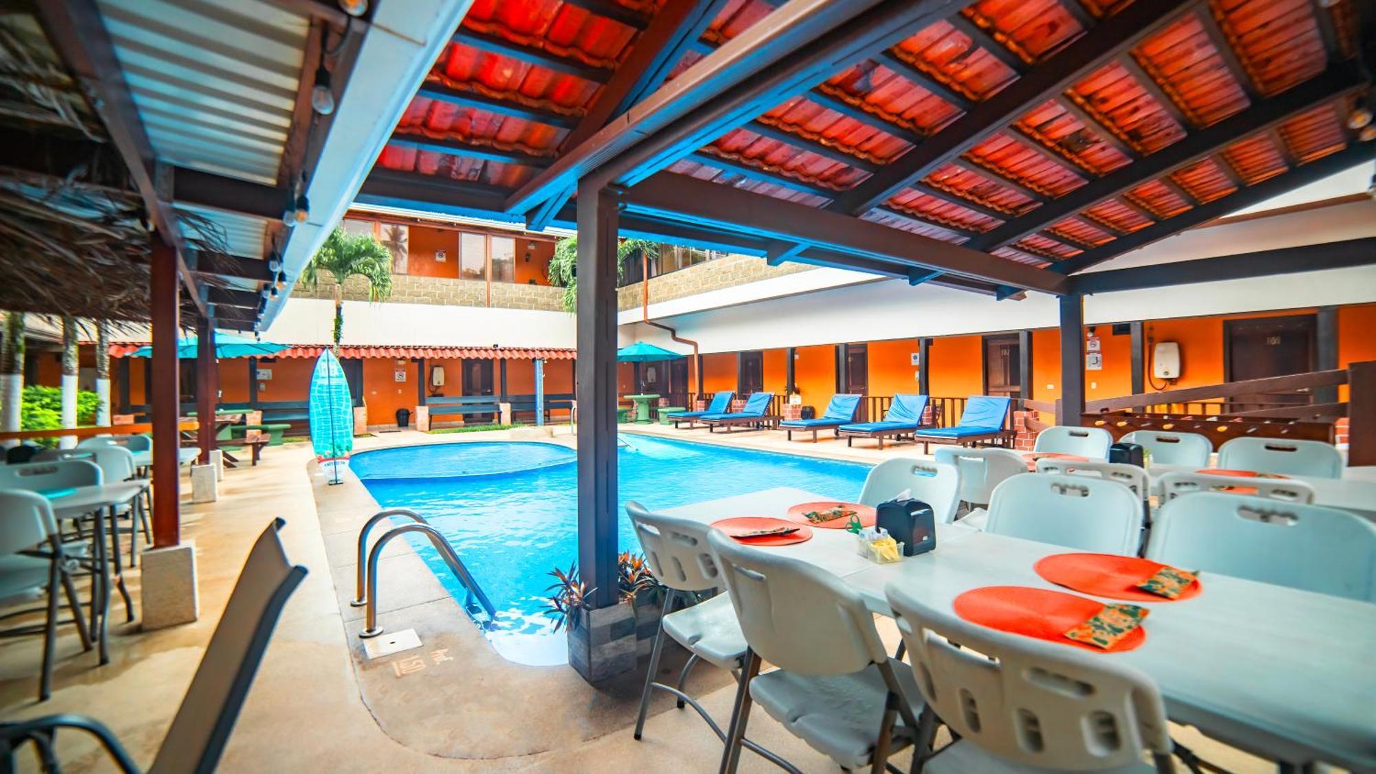 Hotel La Hacienda Quesada  Eksteriør bilde